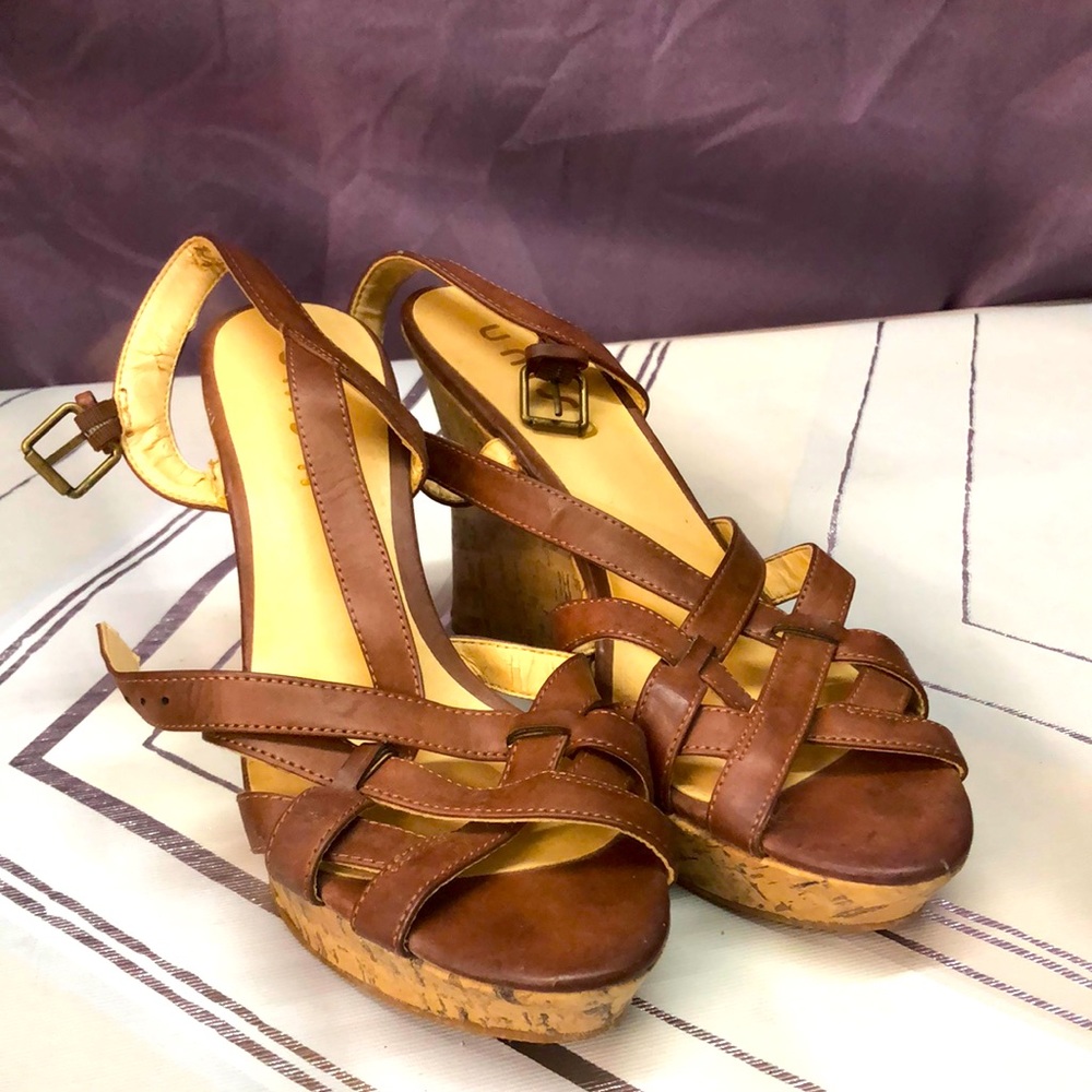 WS-854 Unisa size 8 1/2